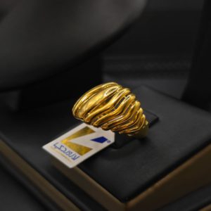 خاتم فاخر عيار21.وزن4.36جرام
