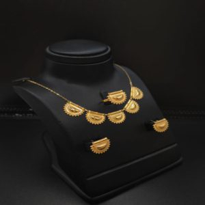 طقم شروق فاخر عيار21.وزن.8.26جرام