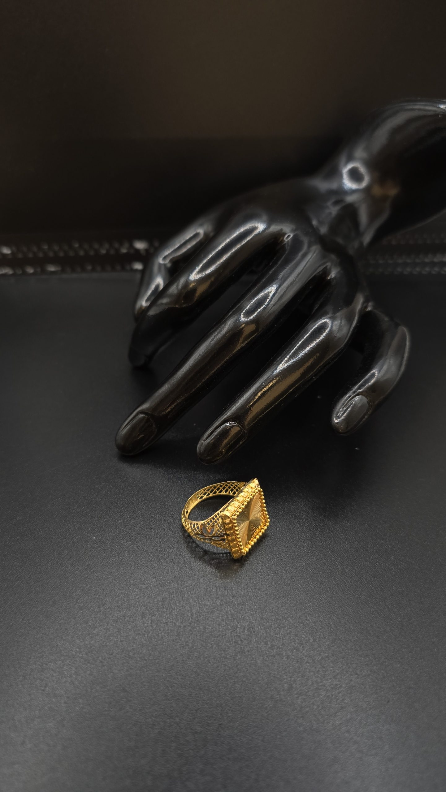 ٢٠٢٥١٠١٢_١٦٥٩٠٠