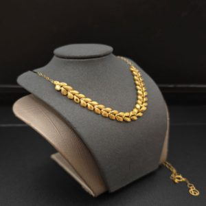 عقد غصن الزيتون عيار21.وزن.3.08جرام