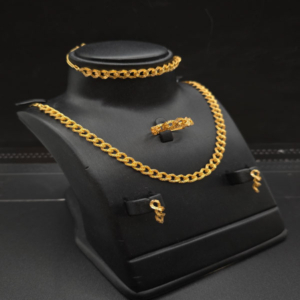 طقم فاخر عيار21.وزن.20.5جرام