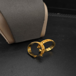 حلق ديور فاخر عيار21وزن.3.9جرام