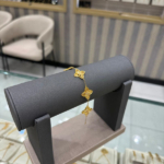 اسواره برتكوين فاخره عيار21.وزن.4.88جرام